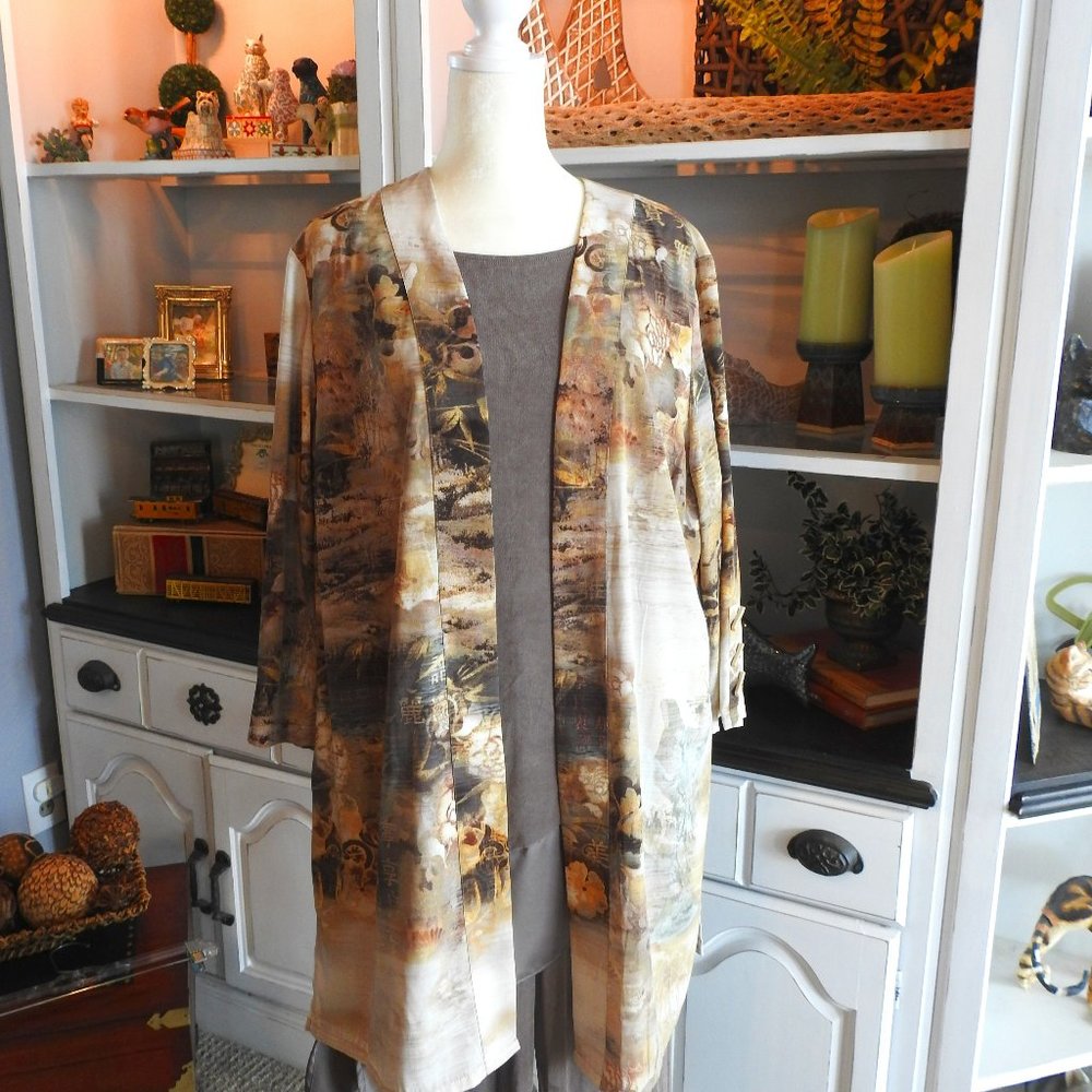 Chicos Travelers Oriental style travel coat size L